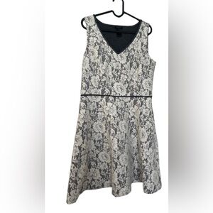 Ann Taylor lace dress size 8